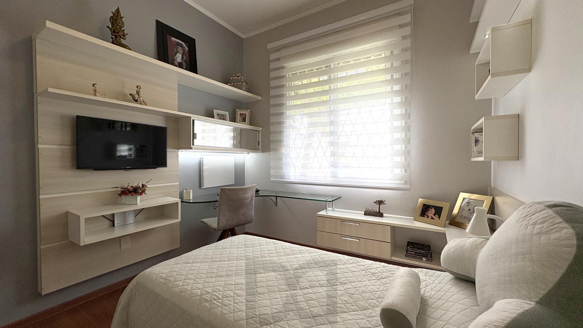 Maravilhoso apartamento no bairro Rio Branco próximo ao Zaffari Cabral , Igreja e colegio — foto 17