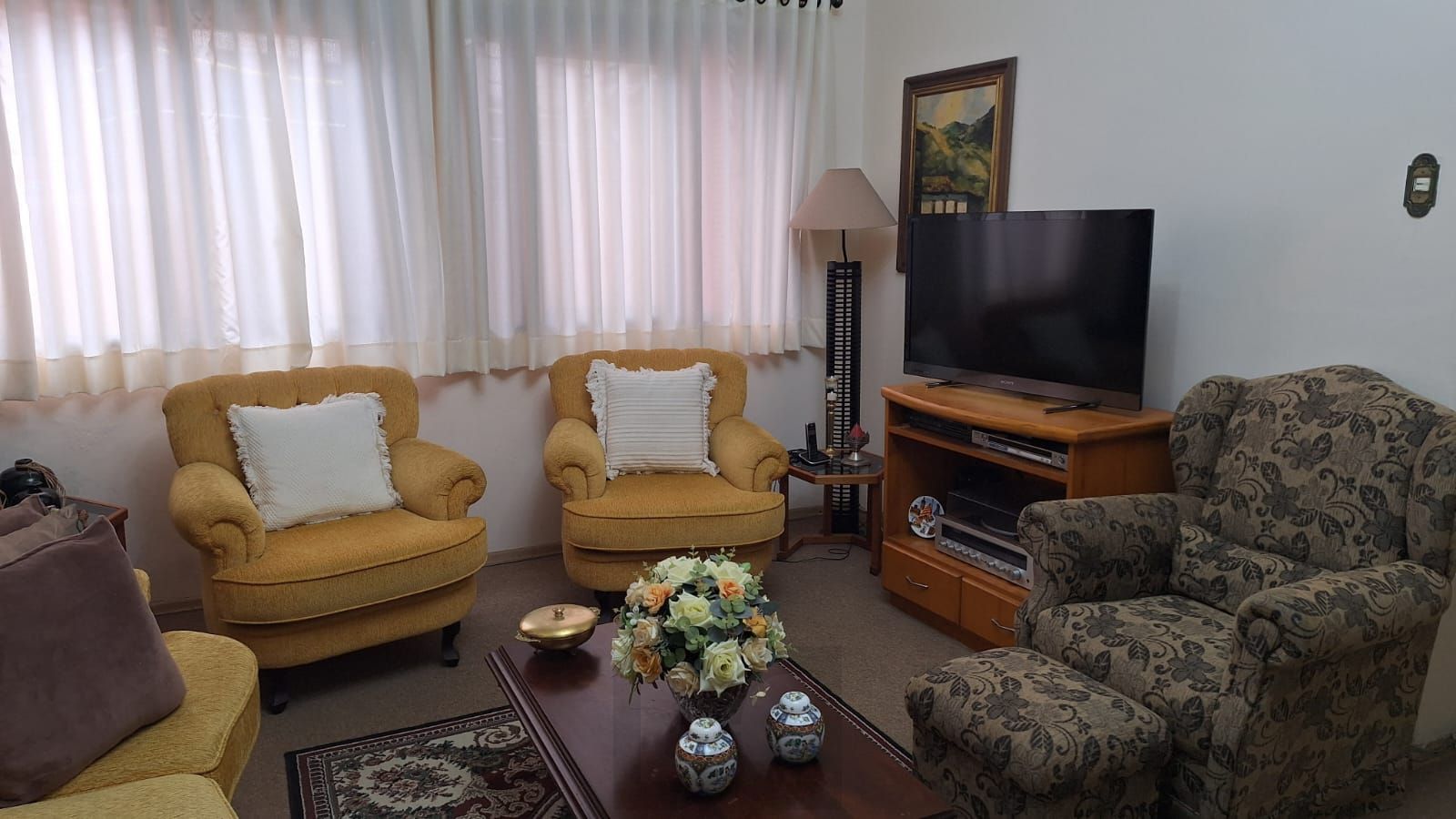 **Apartamento Mobiliado de 3 Quartos à Venda em Porto Alegre, Rio Grande do Sul** — foto 4