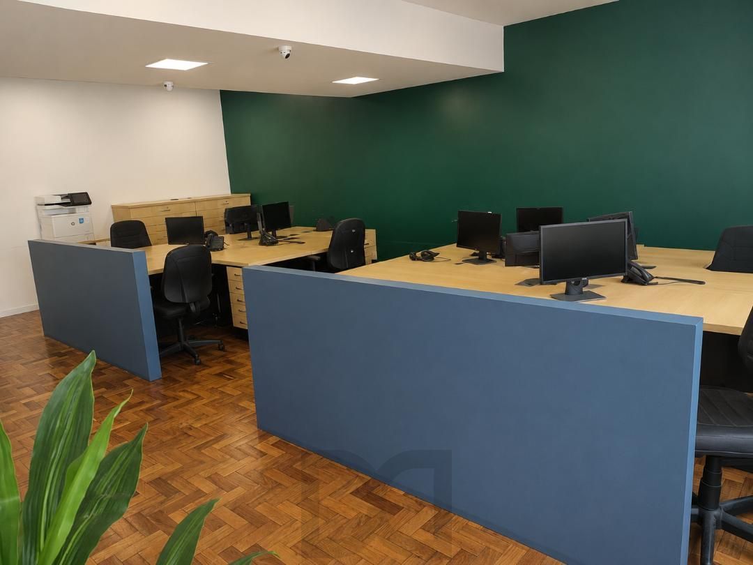 Excelente conjunto/sala separadas em sala 1001 e sala 1002 com 123, 68 m2 privativo cada sala (247,36m2 total das duas) 02 banheiro, 02 copas. Rua Andrade Neves. — foto 6