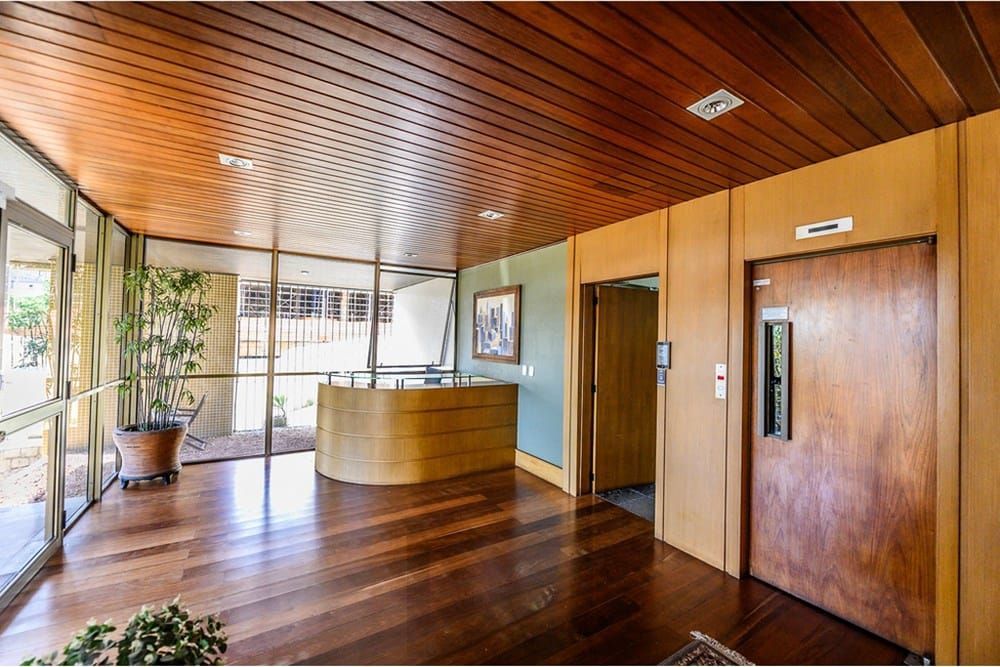Lindo apto. de frente, no bairro Higienópolis, com 150,34 m2 de área privativa, semimobiliado — foto 4