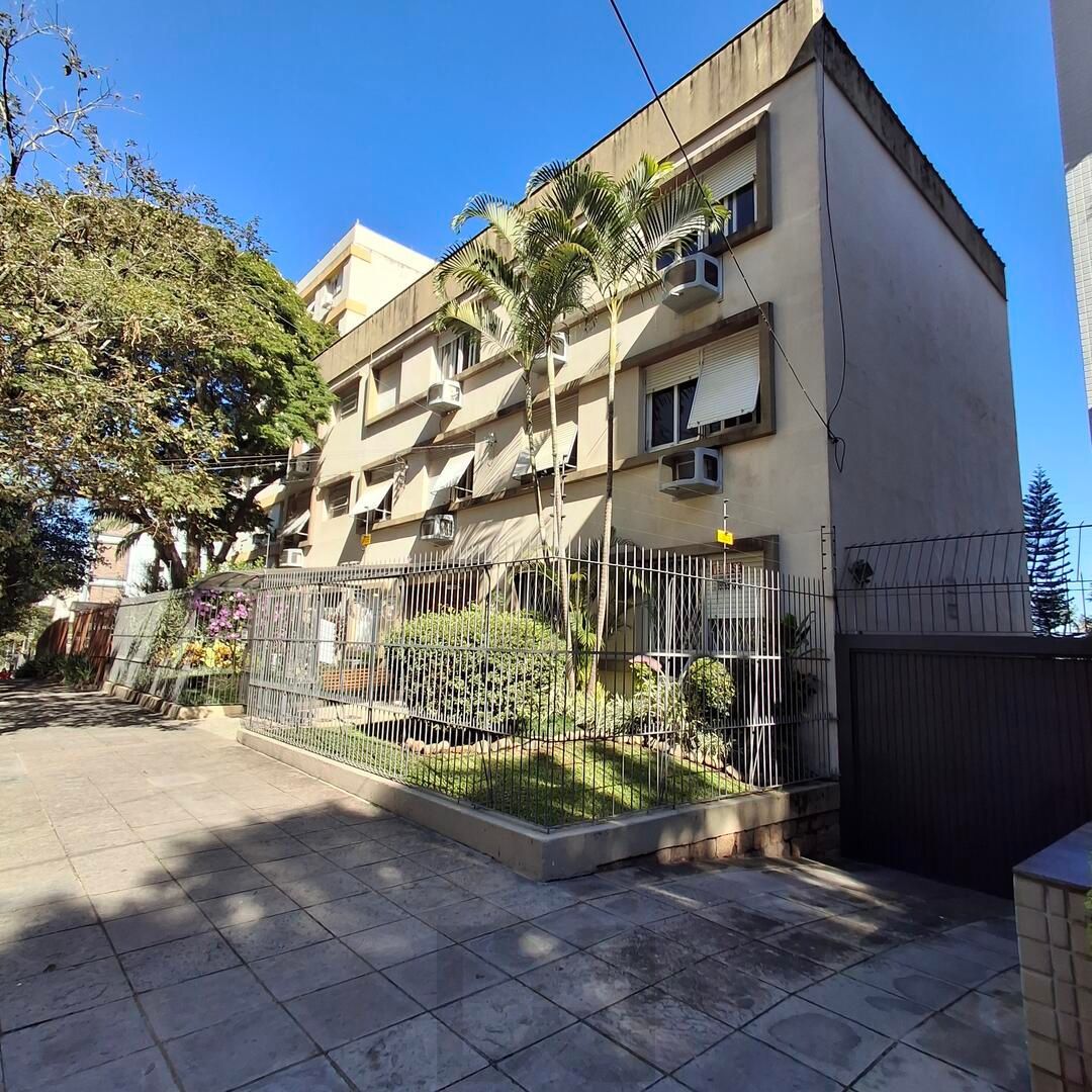 Maravilhoso apartamento no bairro Rio Branco próximo ao Zaffari Cabral , Igreja e colegio — foto 38