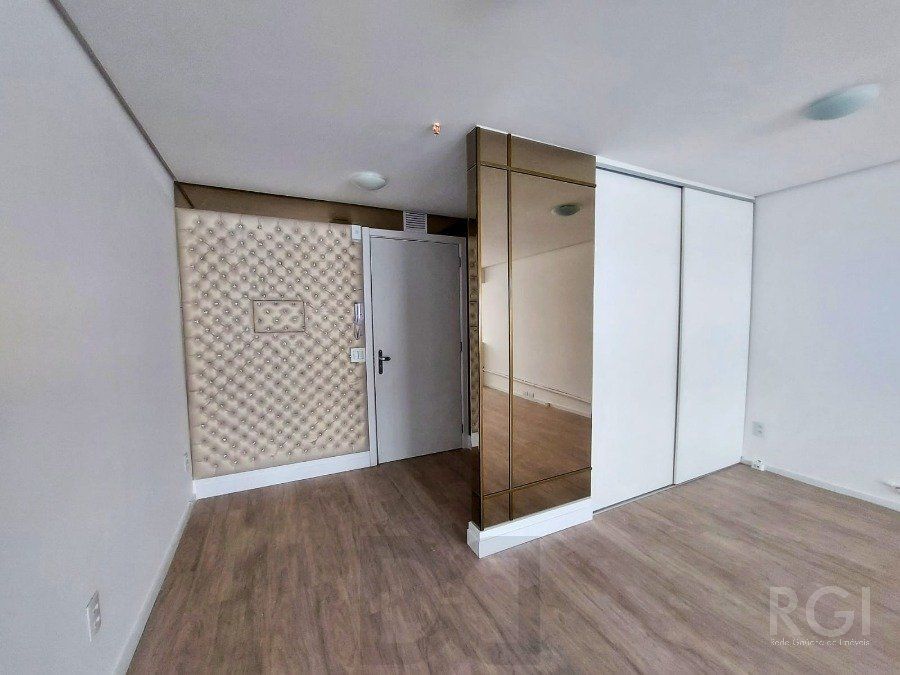Conjunto/Sala para Venda - 42m², 0 dormitórios, 1 vaga - Cristo Redentor — foto 3