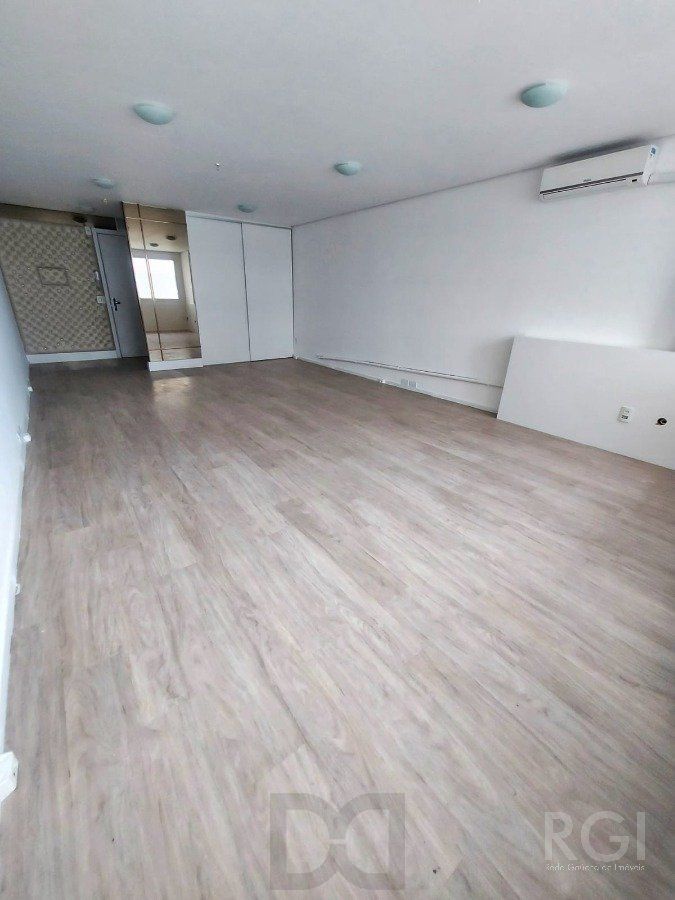 Conjunto/Sala para Venda - 42m², 0 dormitórios, 1 vaga - Cristo Redentor — foto 2