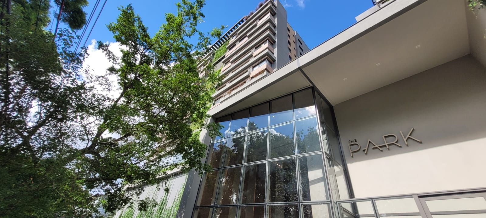 Apartamento para Venda, 3 suites, 3 vagas , 143.23m² privativos, Lareira e Churrasqueira - INFRA COMPLETA Rio Branco Porto Alegre RS — foto 2