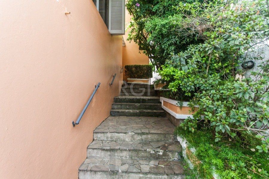 Casa para Venda - 400m², 3 dormitórios, sendo 1 suites, 5 vagas - Cristal — foto 18