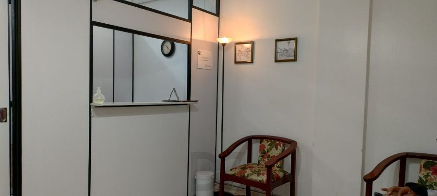 Sala comercial na Av. Cristovão Colombo, medindo 53,16 m² privativos — foto 1