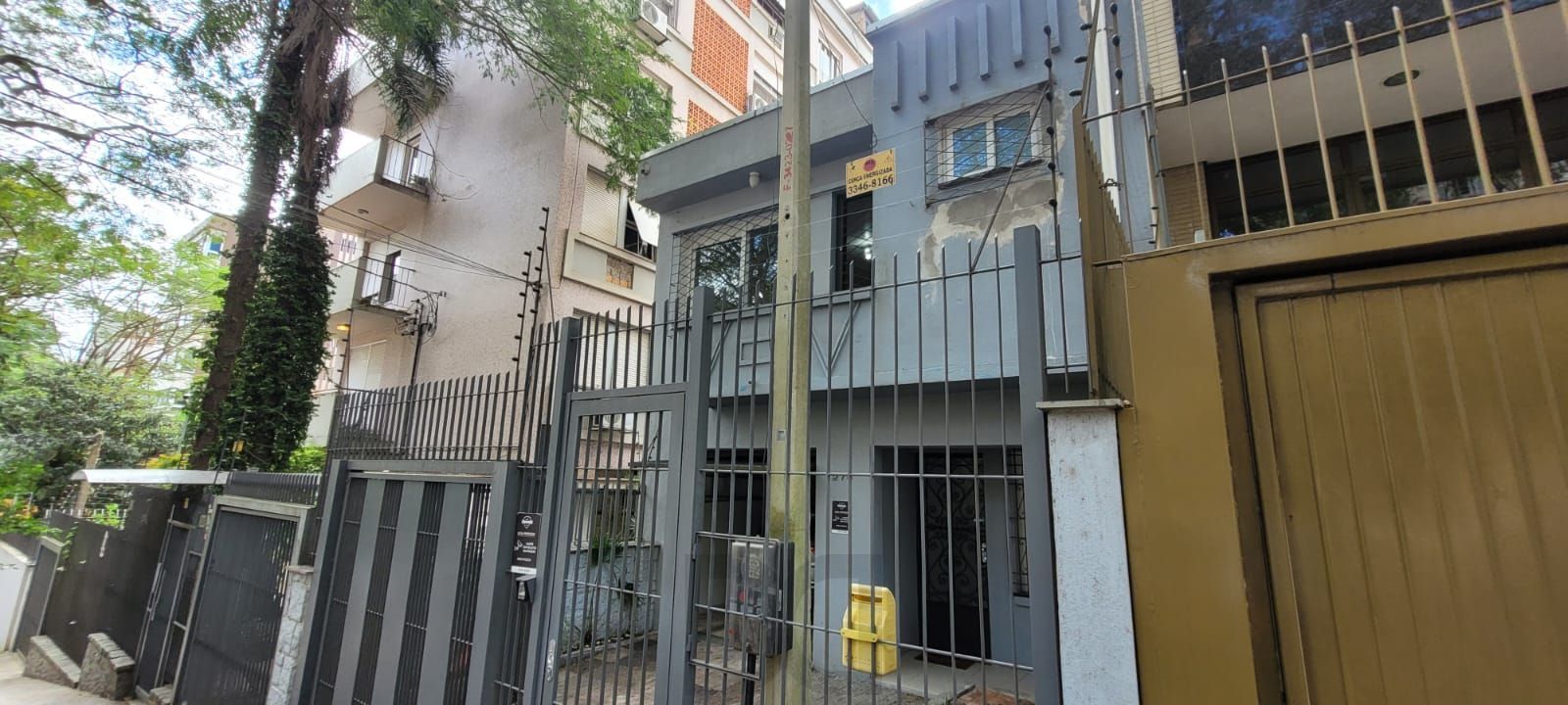 Casa 4 quartos reformada na Rua Andre Poente, residencial com potencial para comercial Próximo Hospital Moinhos de Vento — foto 1