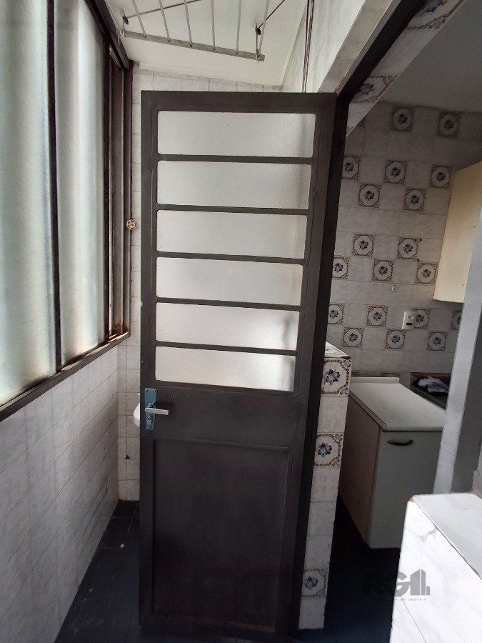 Apartamento para Venda - 76.29m², 2 dormitórios, 1 vaga - Jardim Botânico — foto 3