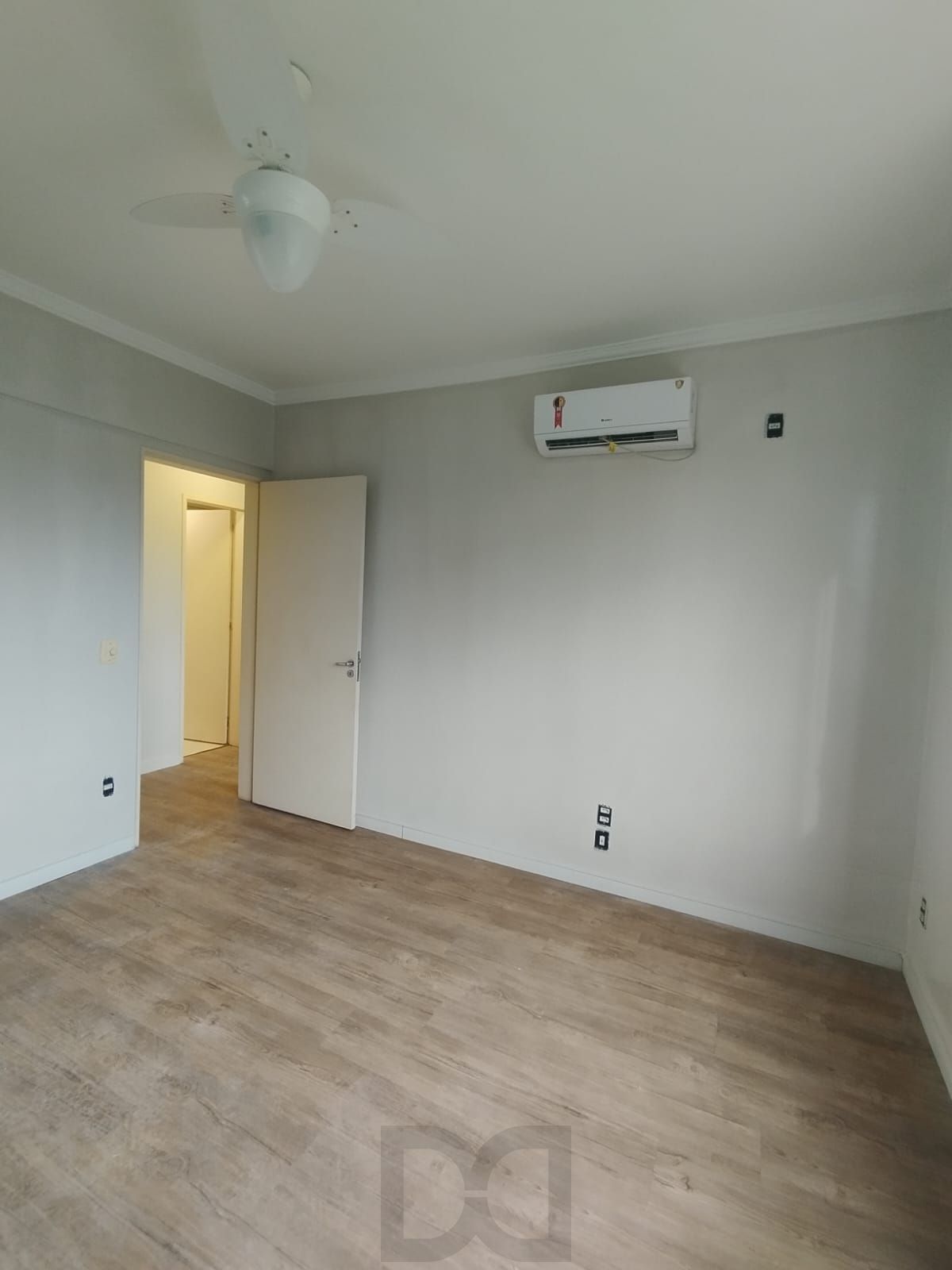 VENDA APARTAMENTO 2 DORMITÓRIOS, 2 BANHOS, ANDAR ALTO 1 VAGA INFRA — foto 5