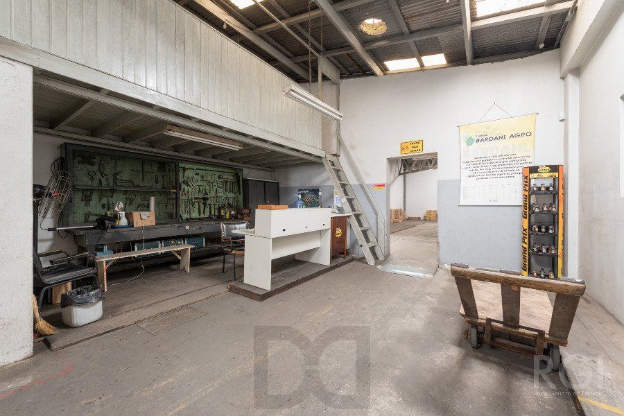 Predio para Venda - 2203.23m², 0 dormitórios, 30 vagas - São João — foto 47
