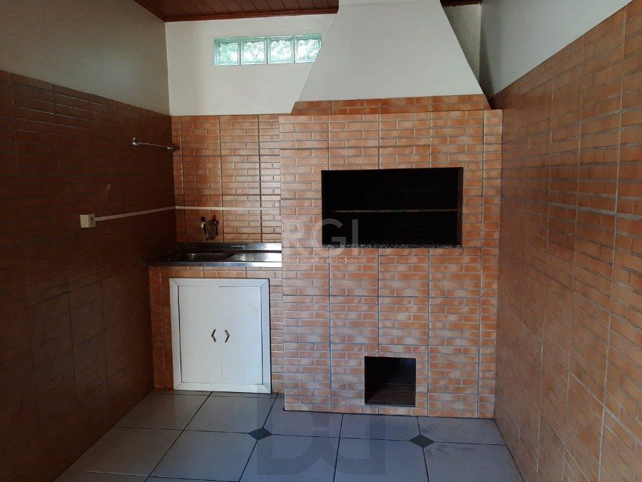 Casa para Venda - 150m², 3 dormitórios, sendo 1 suites, 4 vagas - Floresta — foto 13