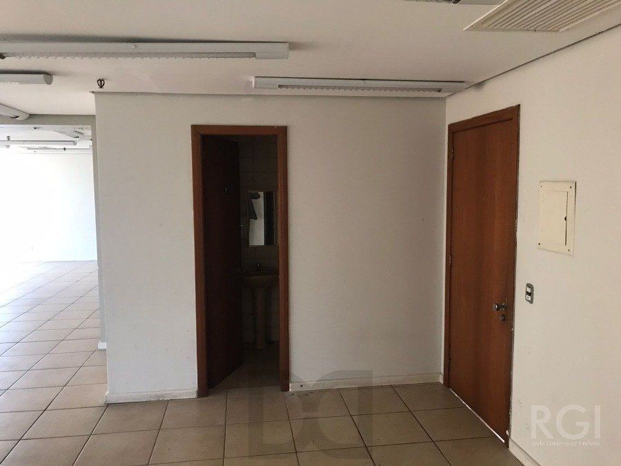 Conjunto/Sala para Venda - 90m², 0 dormitórios, Centro — foto 6