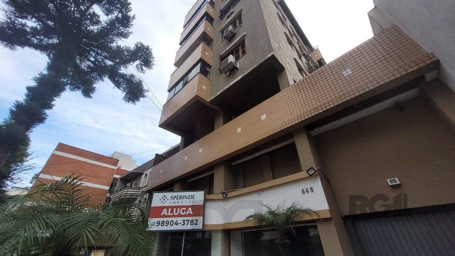 Loja a Venda na Rua Félix da Cunha, com 150m², Moinhos de Vento, entre a Av Cristóvão e Rua Marques do Pombal, com amplo salão — foto 13