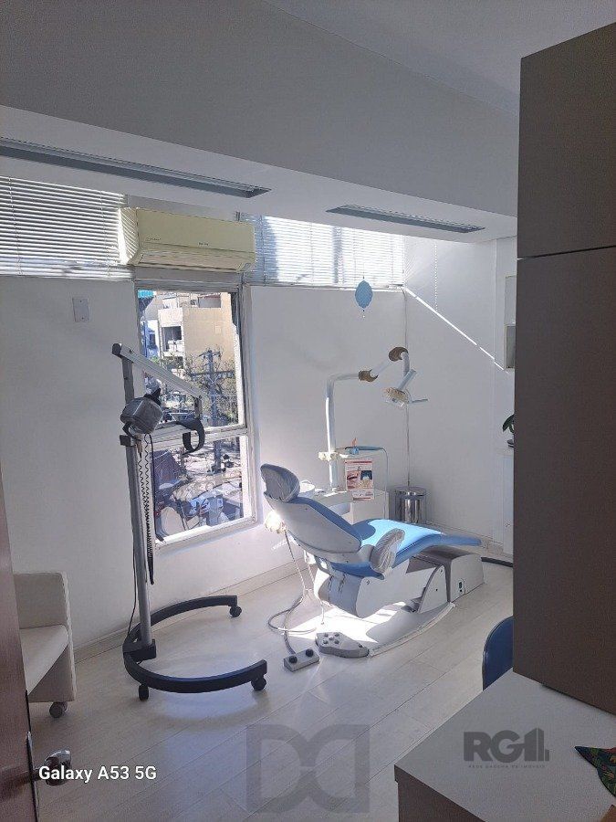 Sala mobiliada para odontologia na Fernandes Vieira — foto 7