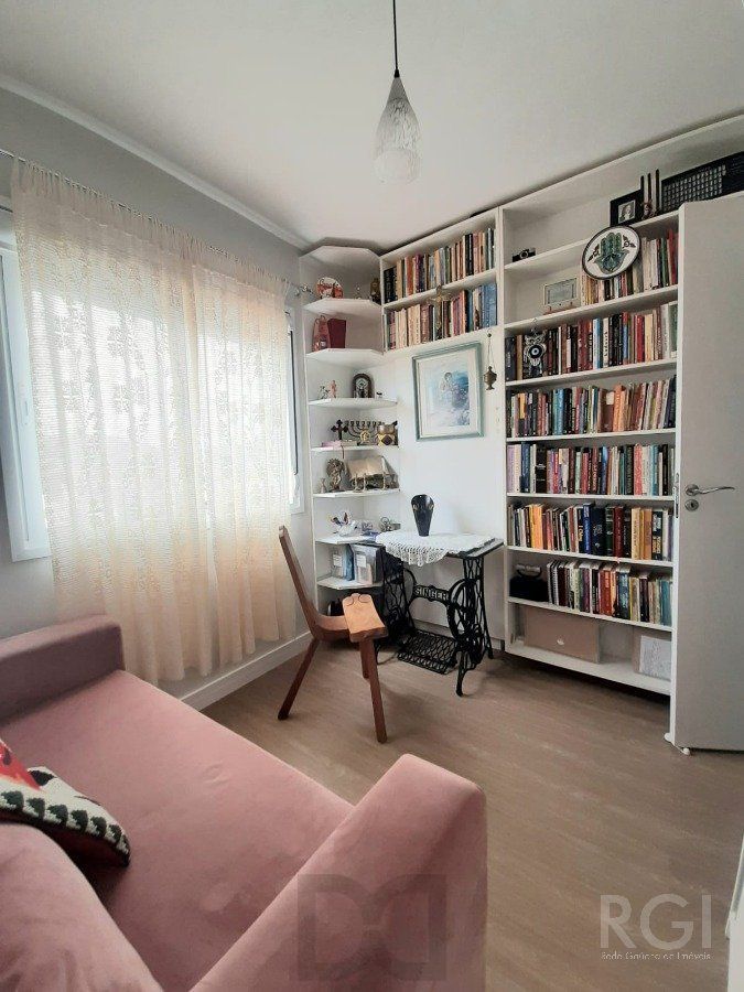 APARTAMENTO VENDA de 2 dormitórios, suíte, Medianeira, 1 vaga de garagem escriturada — foto 23