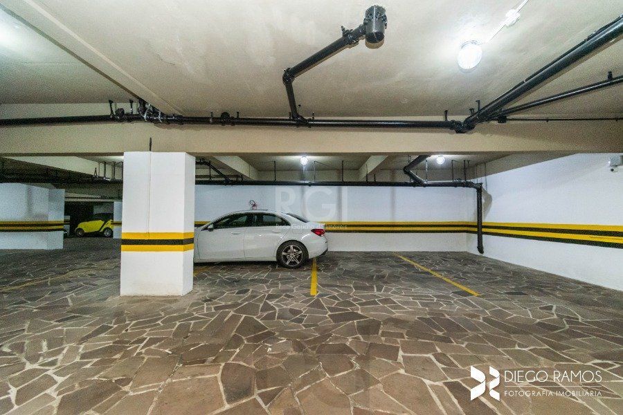 Apartamento para Venda - 305.46m², 3 dormitórios, sendo 3 suites, 4 vagas - Mont Serrat — foto 20