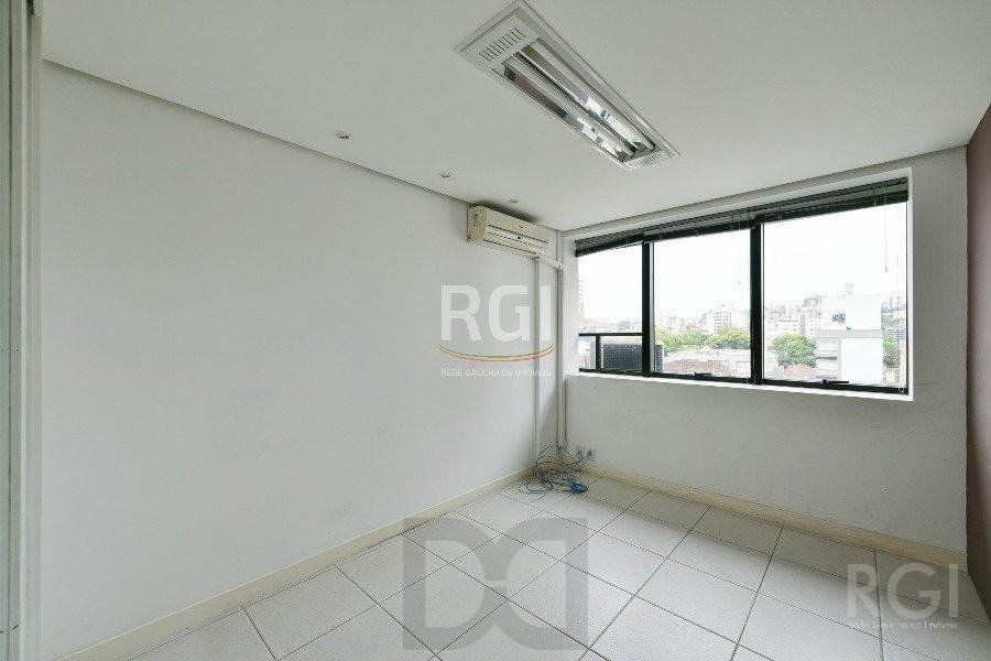 Conjunto/Sala para Venda - 153m², 0 dormitórios, 1 vaga - Petrópolis — foto 1