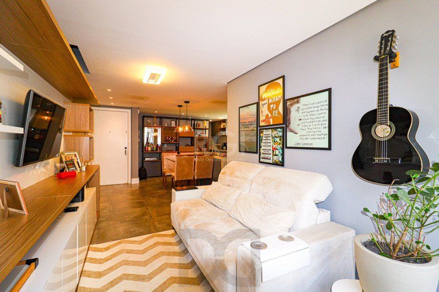 Apartamento para Venda - 73.22m², 2 dormitórios, sendo 1 suites, 1 vaga - Mont Serrat — foto 4