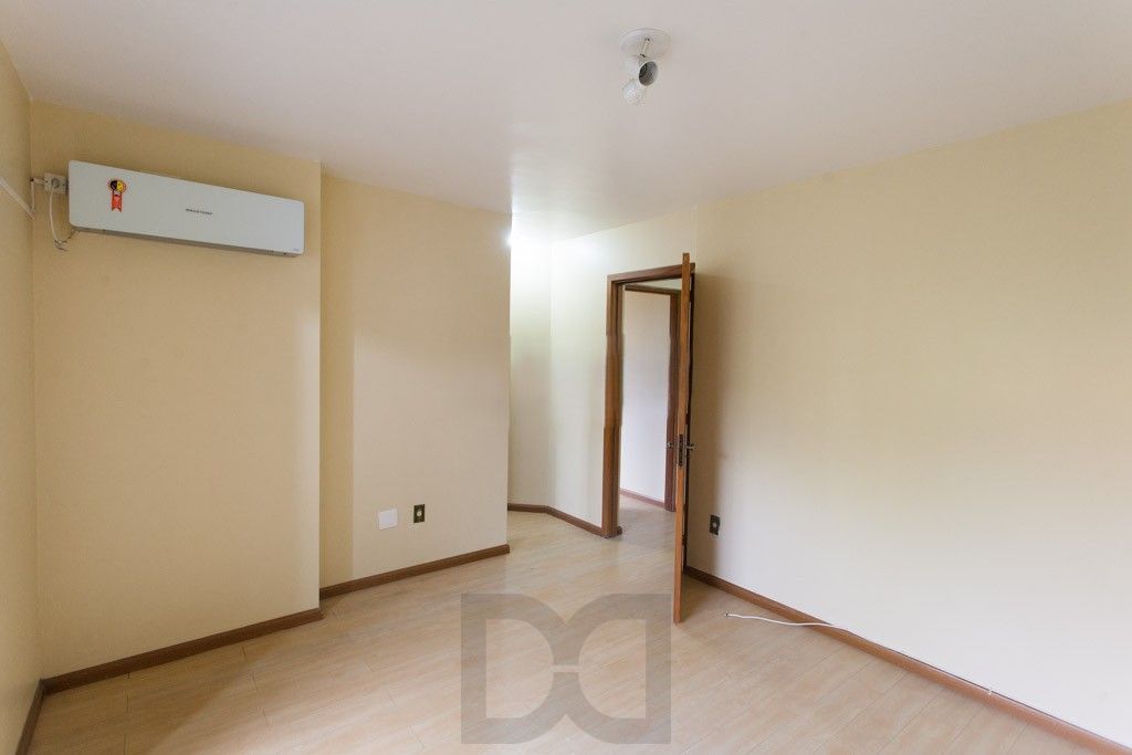 Excelente casa , 3 quartos, com 126m2 de área privativa no Bairro Vila Floresta — foto 5