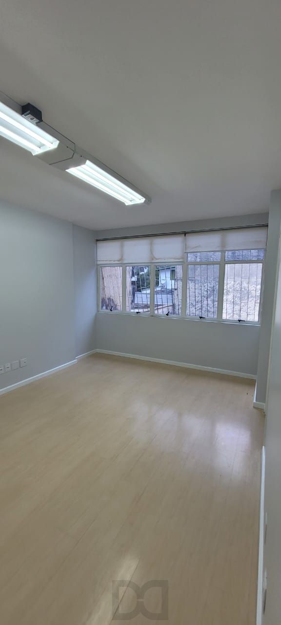 Casa para Venda - 260m², 3 dormitórios, sendo 1 suites, Rio Branco — foto 34