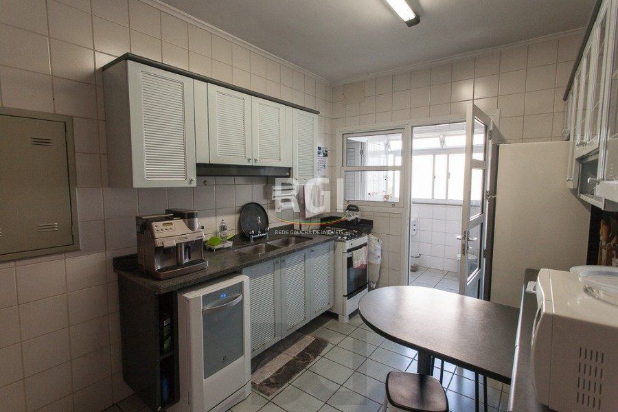 Apartamento para Venda - 122m², 3 dormitórios, 2 vagas - Petrópolis — foto 21
