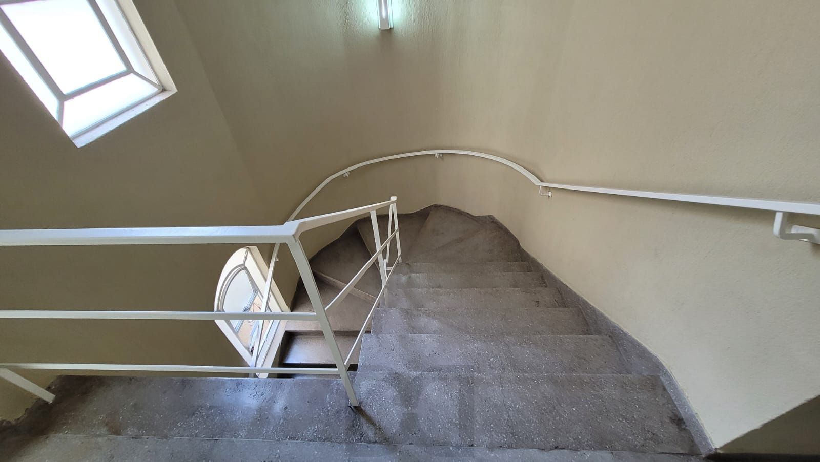 VENDA COBERTURA NO MONT SERRAT 2 DORM com 94m² privativos — foto 37