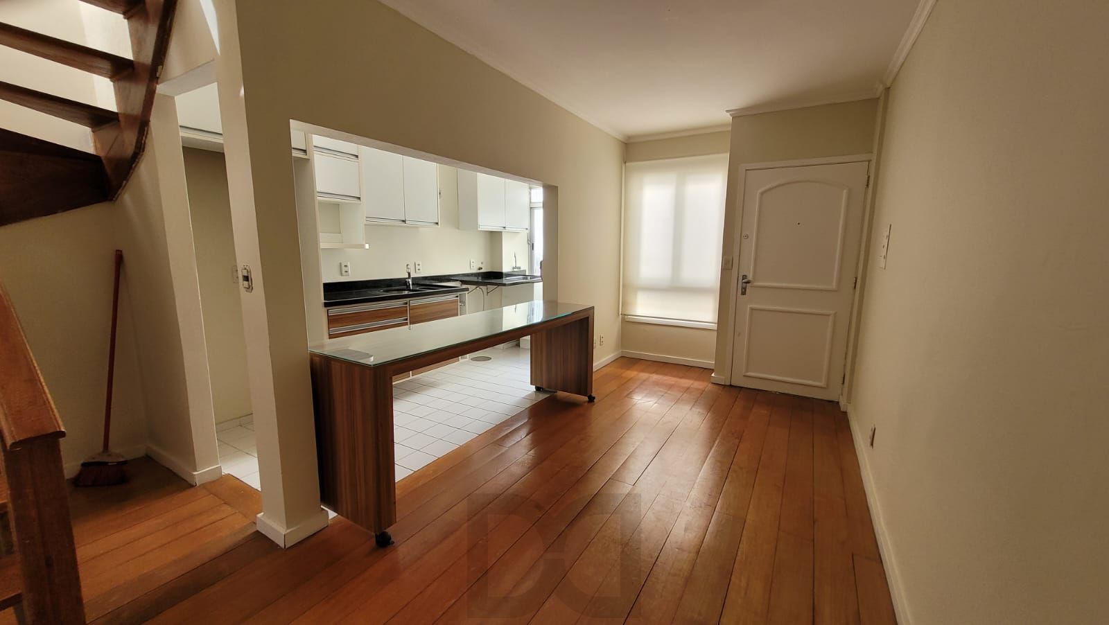 VENDA COBERTURA NO MONT SERRAT 2 DORM com 94m² privativos — foto 6