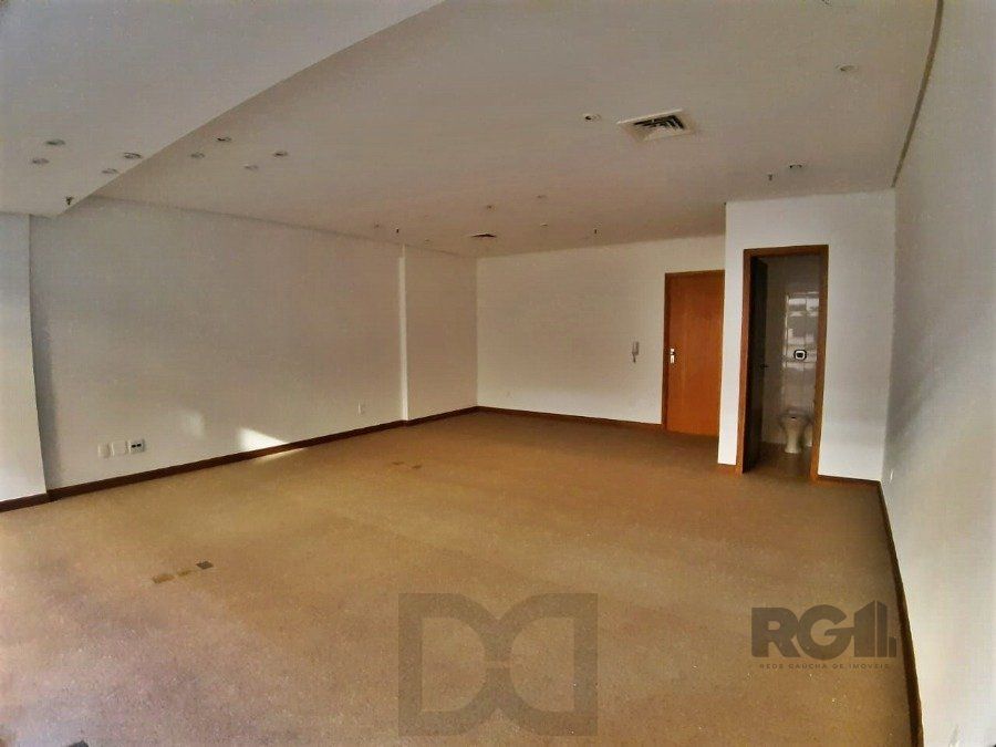 SALA COMERCIAL COM 57,60 M2 NA CARLOS GOMES — foto 8