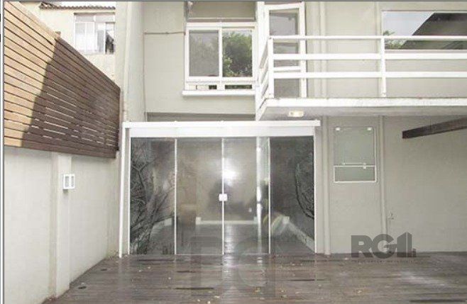 PRÉDIO A VENDA na rua Cairu, Navegantes Porto Alegre RS com aproximadamente 430m², com 2 pavimentos, espaço de estacionamento para 8 veiculos, — foto 25