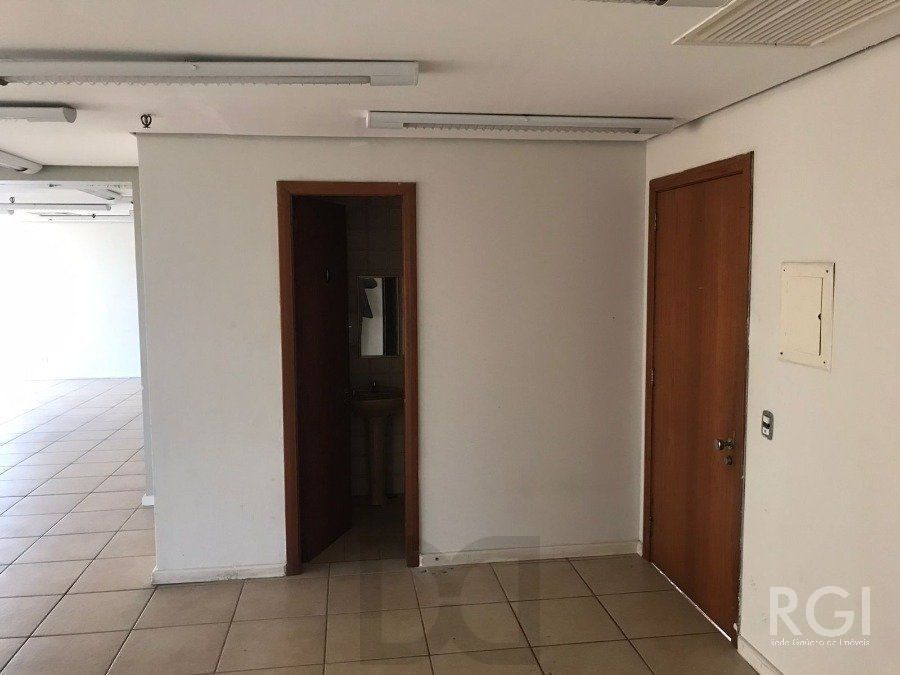 Conjunto/Sala para Venda - 90m², 0 dormitórios, Centro — foto 8