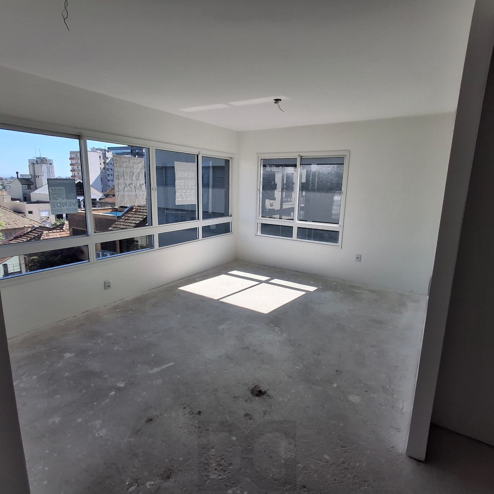 Apartamento para Venda - 69.96m², 2 dormitórios, sendo 2 suites, 1 vaga - Moinhos de Vento — foto 18