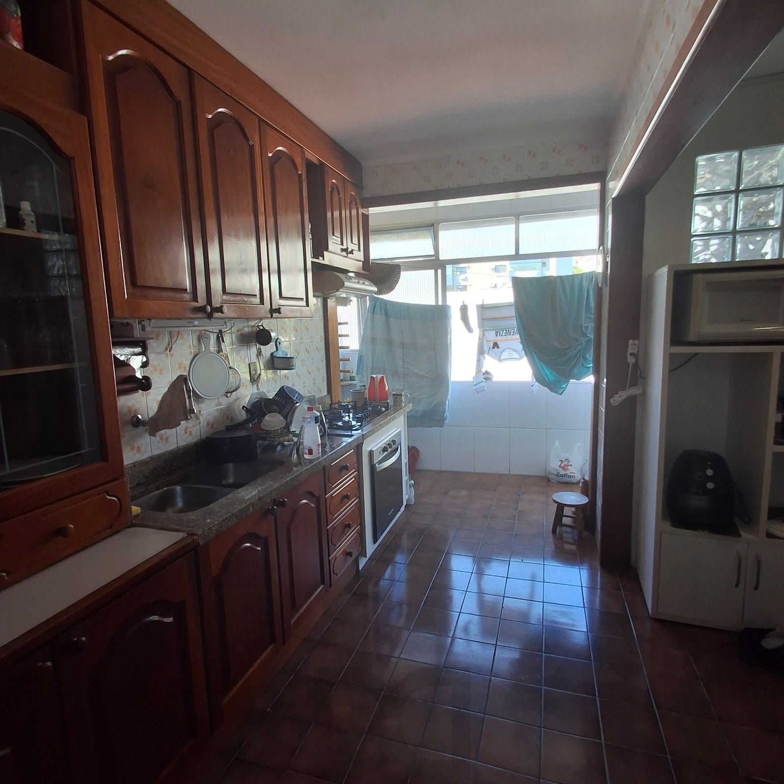 Amplo apartamento de 3 dormitórios próximo ao Zaffari Cabral, Parcão, Colegio Leonardo da Vinci — foto 19