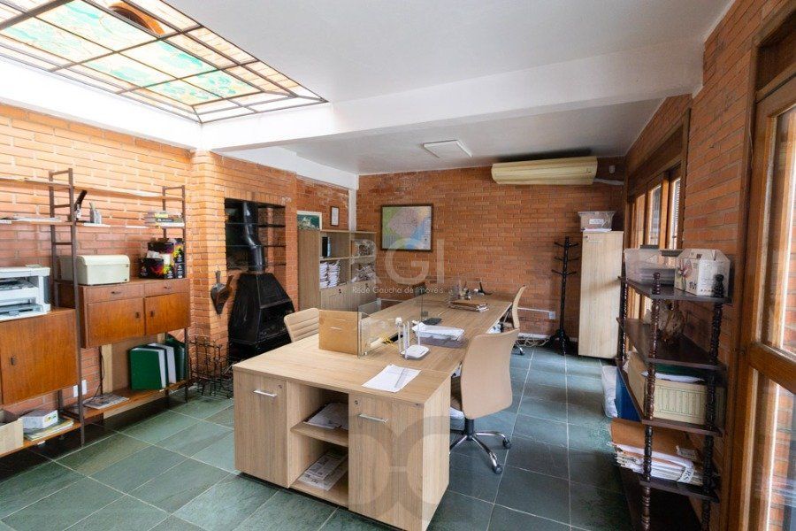 Casa para Venda - 500m², 4 dormitórios, sendo 1 suites, 5 vagas - Boa Vista — foto 7