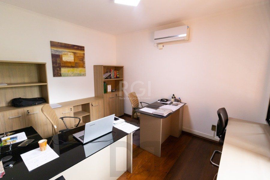 Casa para Venda - 500m², 4 dormitórios, sendo 1 suites, 5 vagas - Boa Vista — foto 26