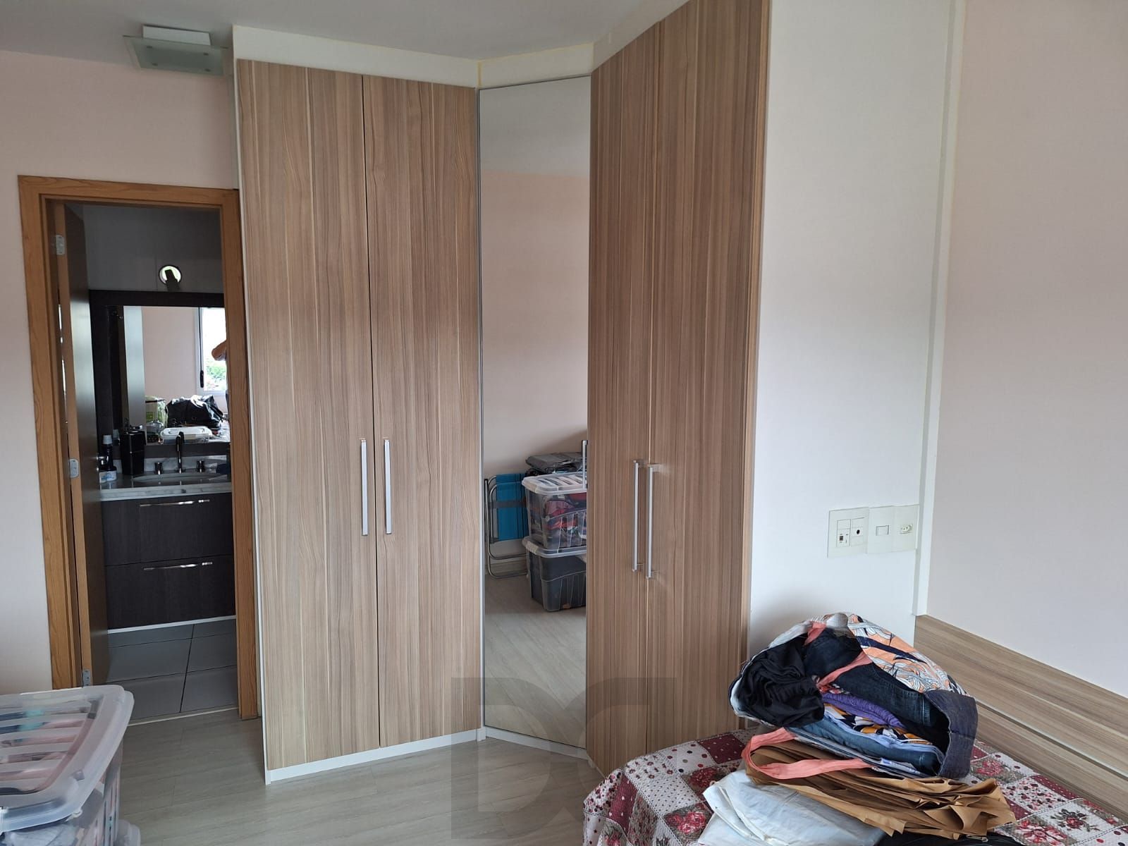 VENDA APARTAMENTO 2 DOMRITÓRIOS SUITE 1 VAGA NO PARTENON — foto 4
