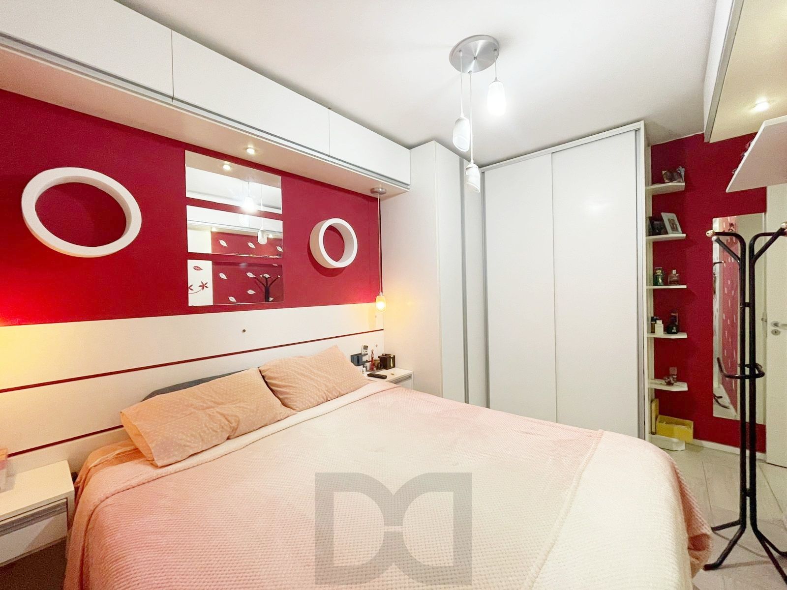Excelente apartamento de 48,51m² com 2 dormitórios todo mobiliado, 1 banheiro com armário e vaga — foto 1