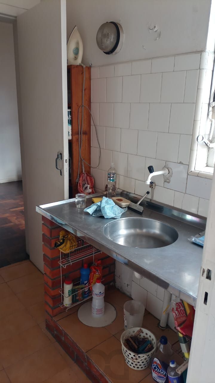 apartamento com 74m de área privativa, 02 dormitórios, sendo um deles com sacada, Rua Pinto Bandeira — foto 7
