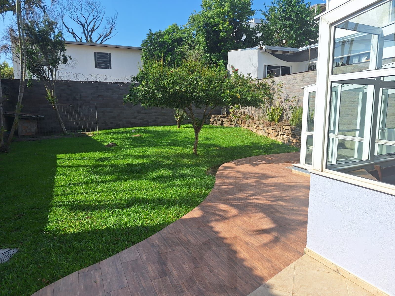 patio fundos