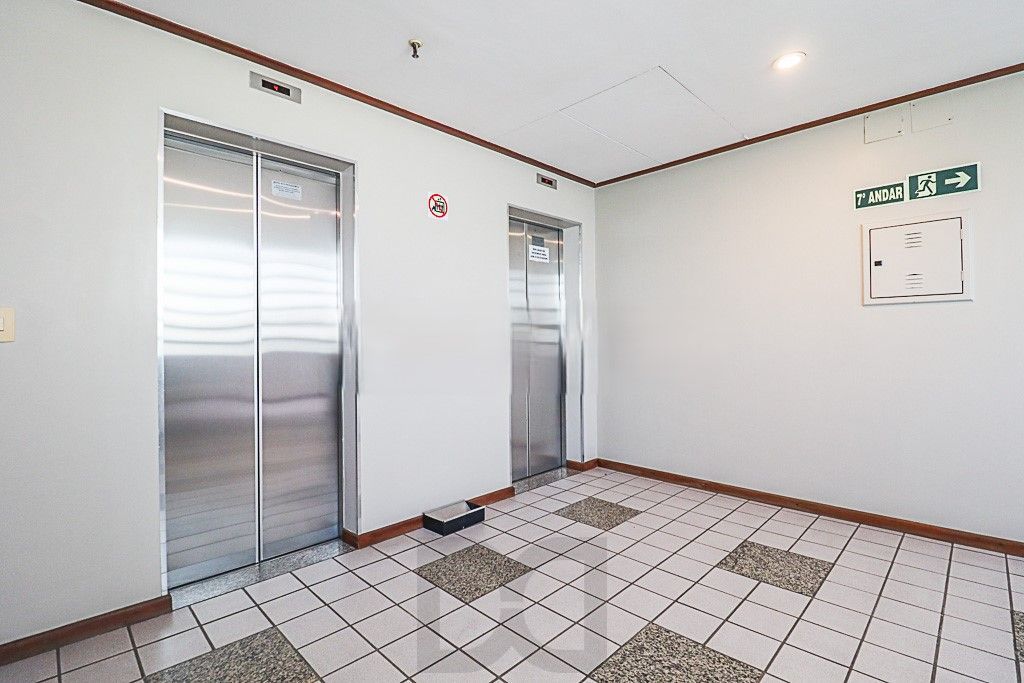SALA COMERCIAL 43M², MOINHOS DE VENTO, PORTO ALEGRE — foto 13
