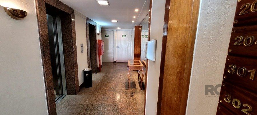 SALA AMPLA COM 73M² PRIVATIVOS, CENTRO PORTO ALEGRE, GARAGEM, ELEVADOR — foto 16