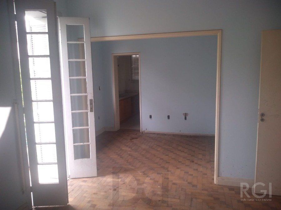 Casa Comercial para Venda - 0m², 0 dormitórios, Petrópolis — foto 11