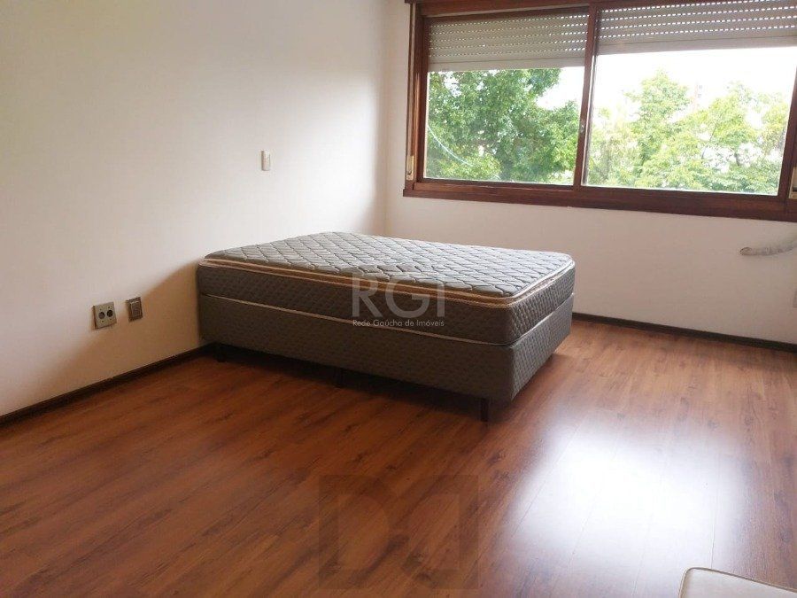 Apartamento para Venda - 130m², 3 dormitórios, sendo 1 suites, 2 vagas - Moinhos de Vento — foto 7
