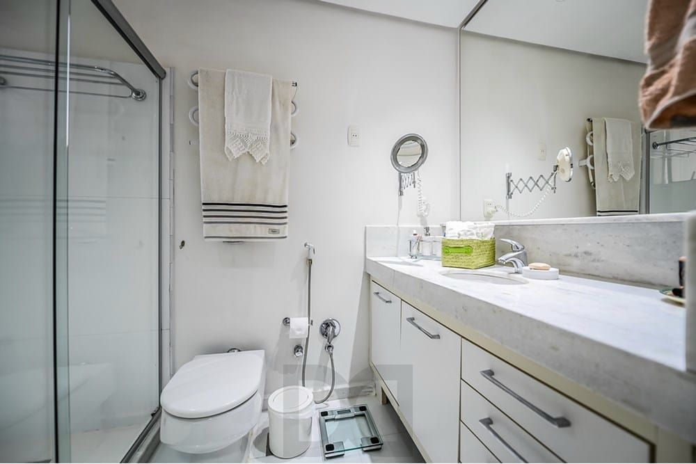 Lindo apto. de frente, no bairro Higienópolis, com 150,34 m2 de área privativa, semimobiliado — foto 22
