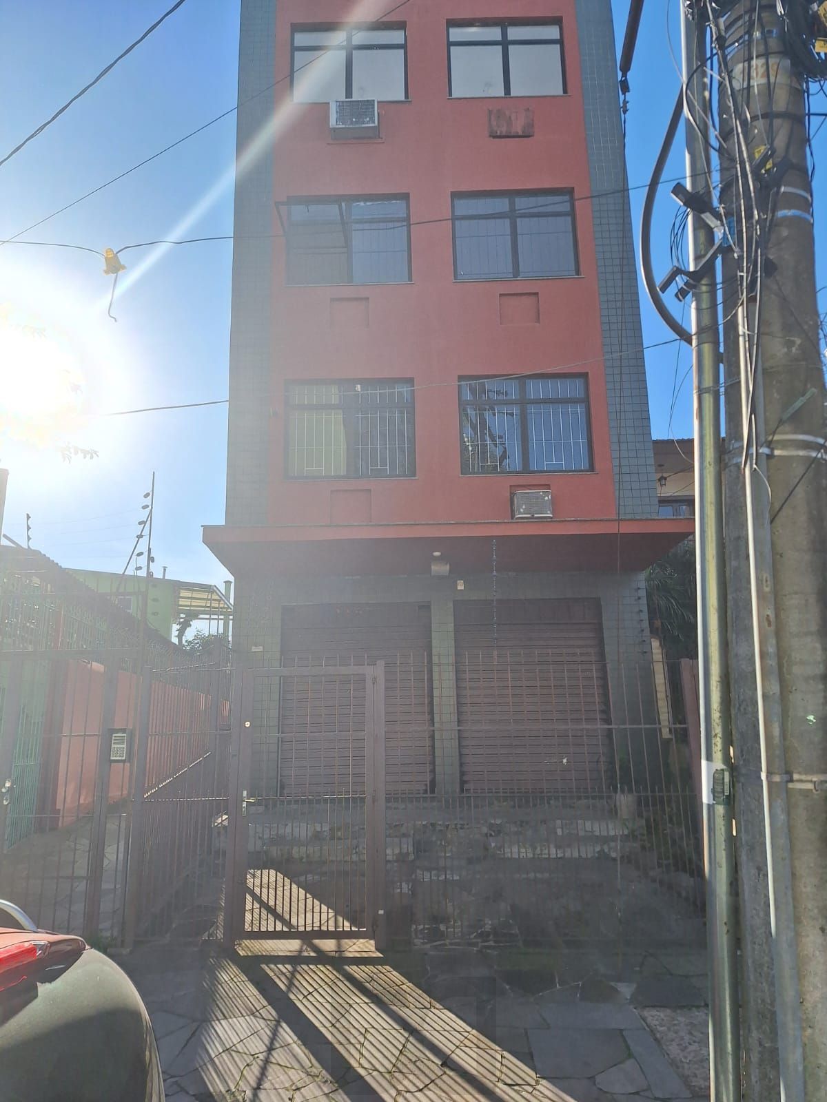 sala comercial na rua Sorocaba, bairro Passo D'areia,com 28,26m2 de área privativa, R$135.000,00 — foto 2