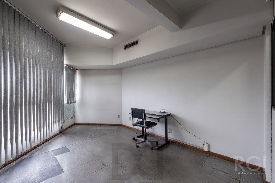 Predio para Venda - 2203.23m², 0 dormitórios, 30 vagas - São João — foto 14