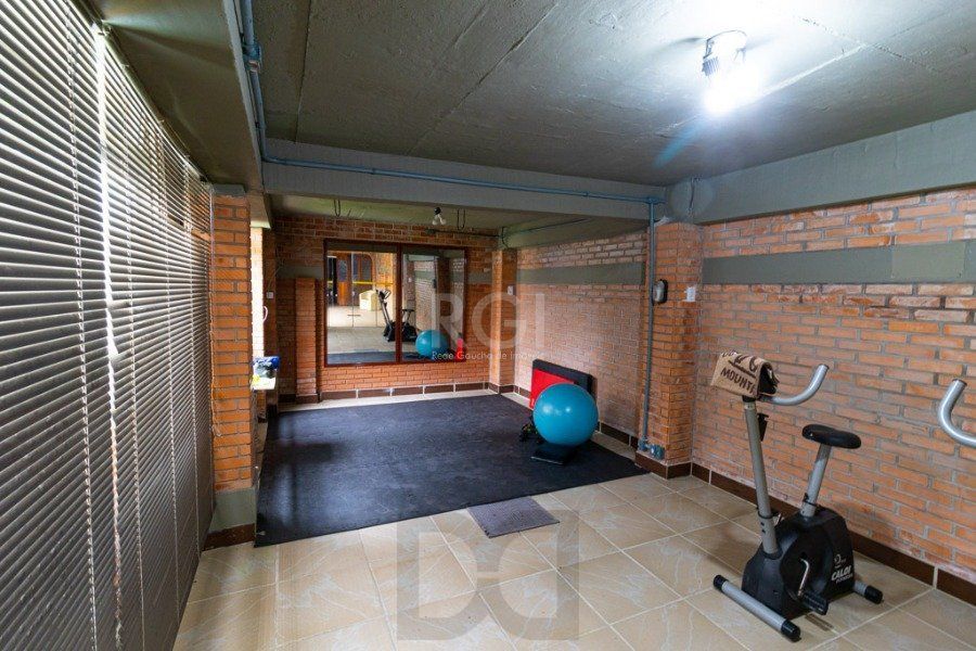 Casa para Venda - 500m², 4 dormitórios, sendo 1 suites, 5 vagas - Boa Vista — foto 17