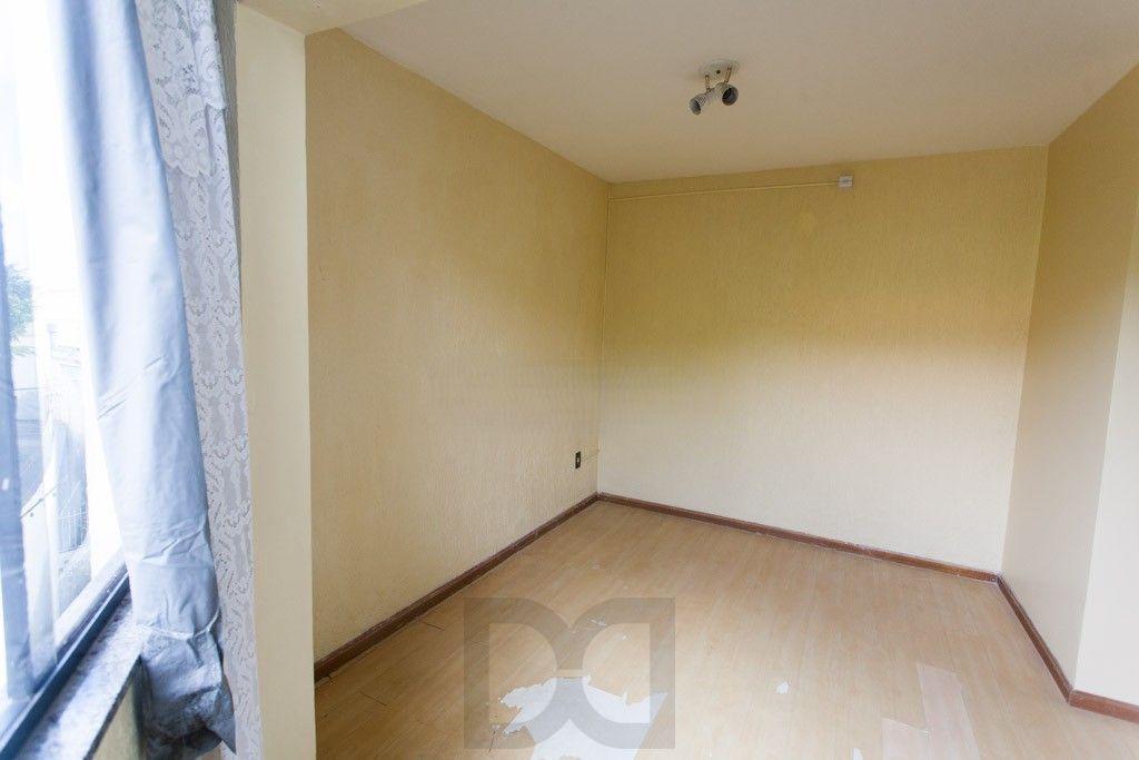 Excelente casa , 3 quartos, com 126m2 de área privativa no Bairro Vila Floresta — foto 13