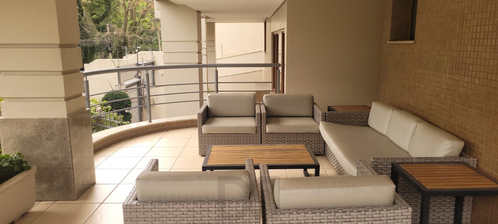 Apartamento para Venda - 74m², 2 dormitórios, sendo 1 suite, churrasqueira, salão de festas, academia, 1 vaga - Petrópolis — foto 25