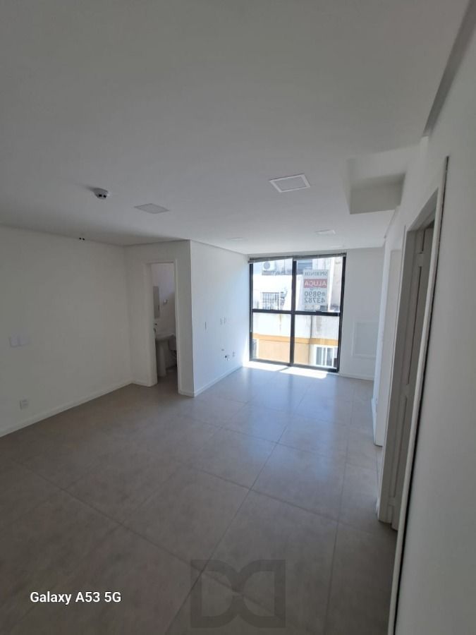 SALA NA MARCELO GAMA COM 39,60M2 — foto 5