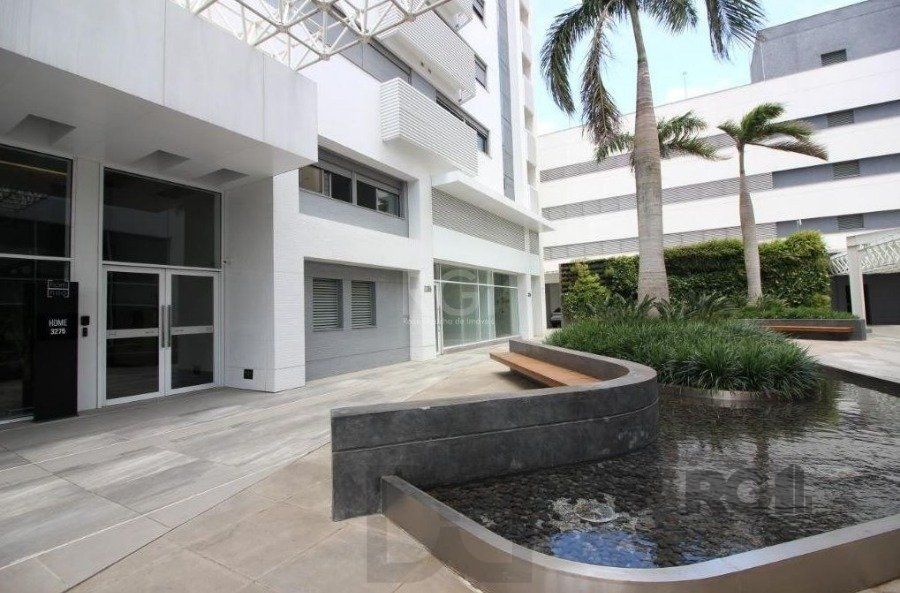 AMPLO CONJUNTO COMERCIAL COM 81 M2 — foto 4
